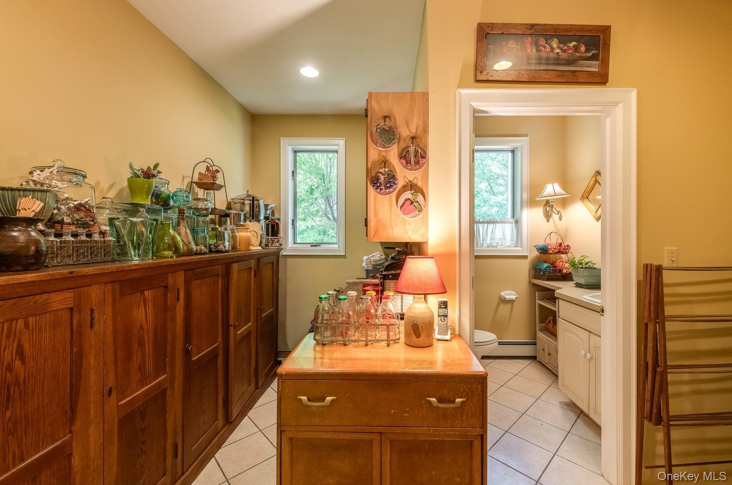Single Family Clinton Hollow Dutchess County, NY 12578, MLS-1009389-18