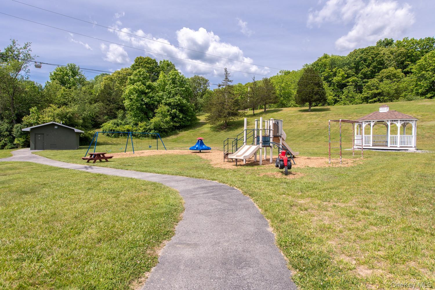 Single Family Clinton Hollow Dutchess County, NY 12578, MLS-1009389-34