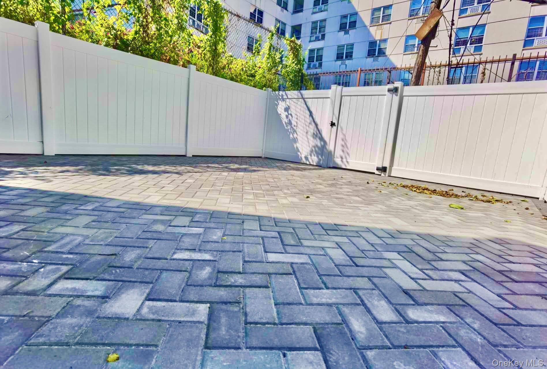 Apartment Jerome Street Brooklyn, NY 11207, MLS-1009395-3