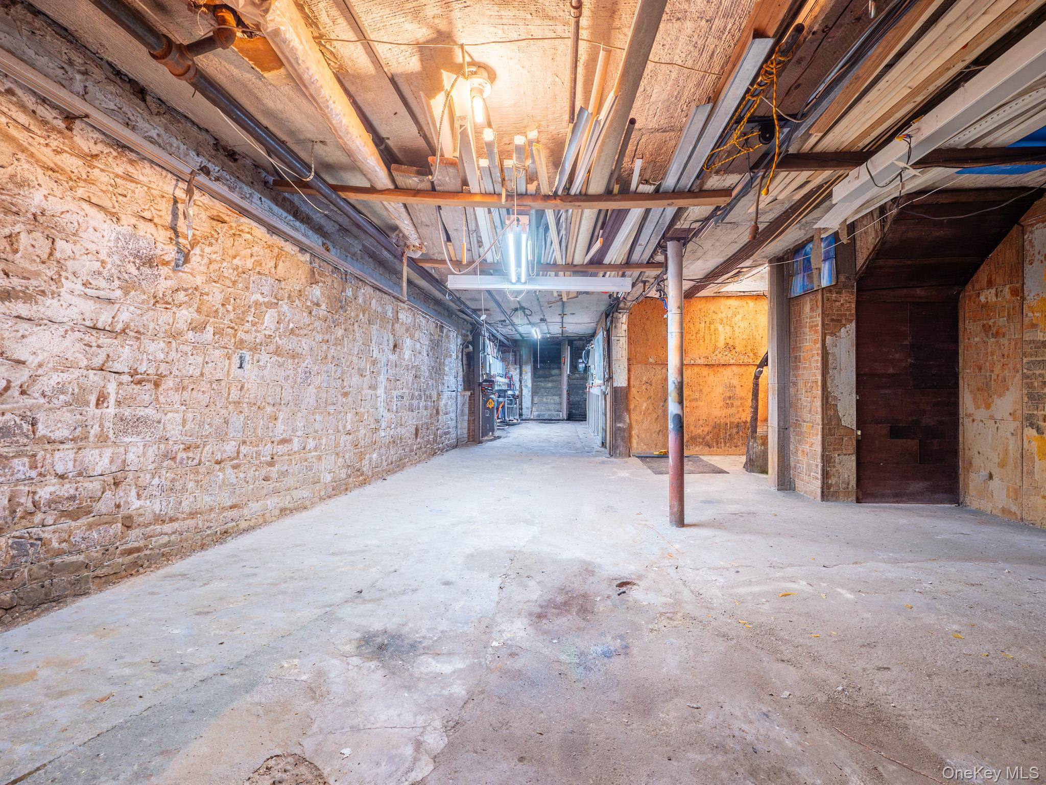 Commercial Sale Suydam Street  Brooklyn, NY 11237, MLS-1009411-21