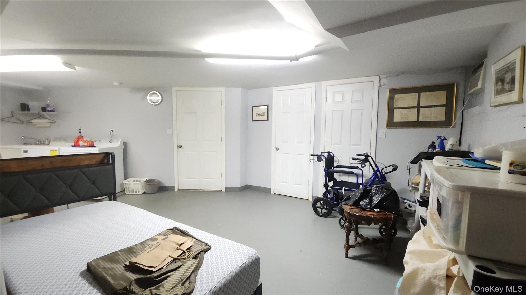 Single Family Calamus Avenue Queens, NY 11373, MLS-1009439-16