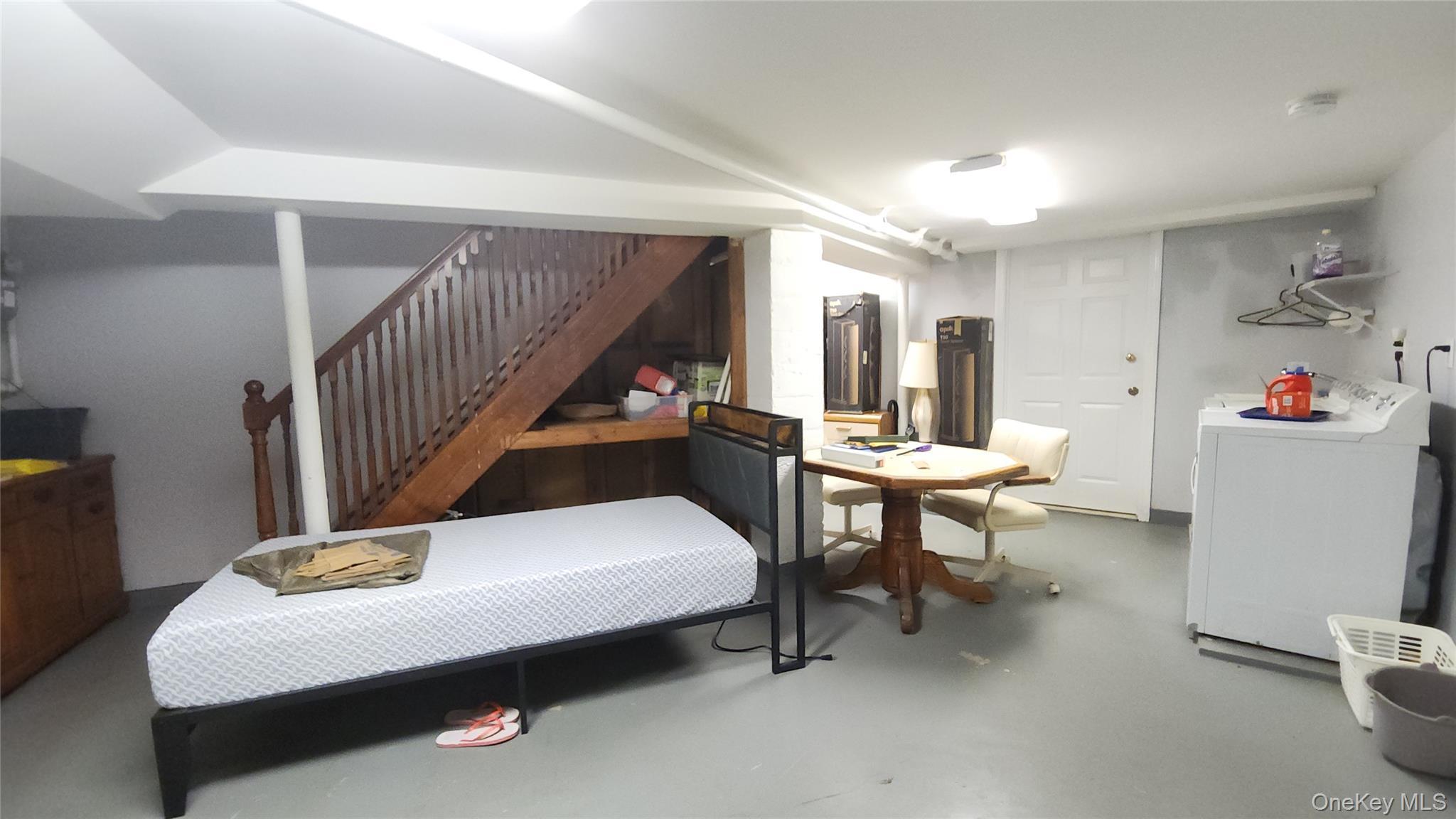 Single Family Calamus Avenue Queens, NY 11373, MLS-1009439-17