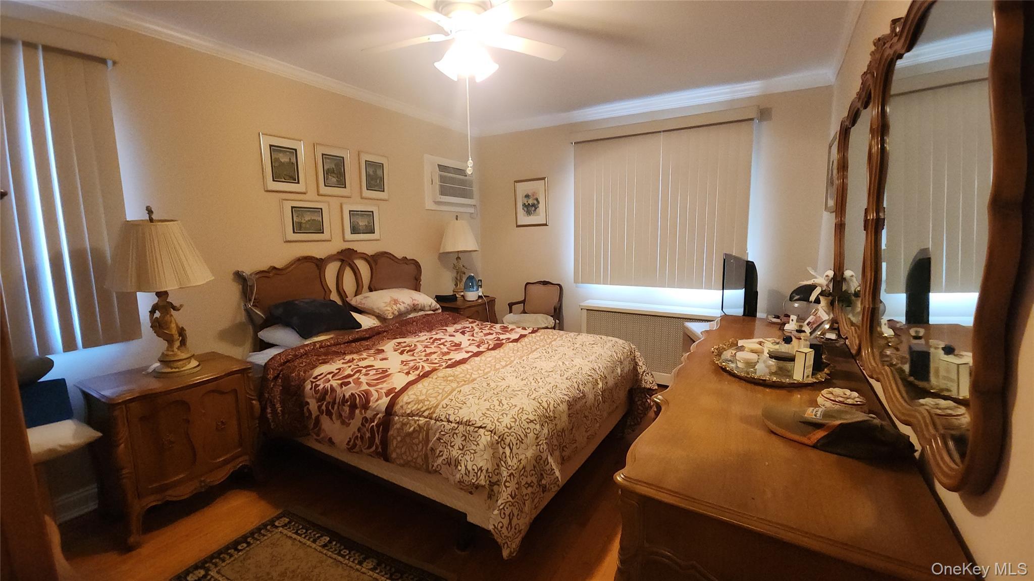 Single Family Calamus Avenue Queens, NY 11373, MLS-1009439-6