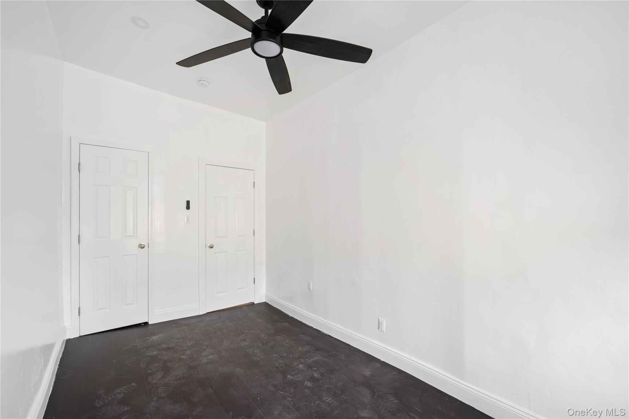 Single Family Sutter Brooklyn, NY 11208, MLS-1009448-19