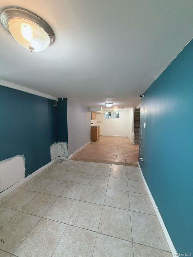 Single Family Ely  Bronx, NY 10469, MLS-1009470-15