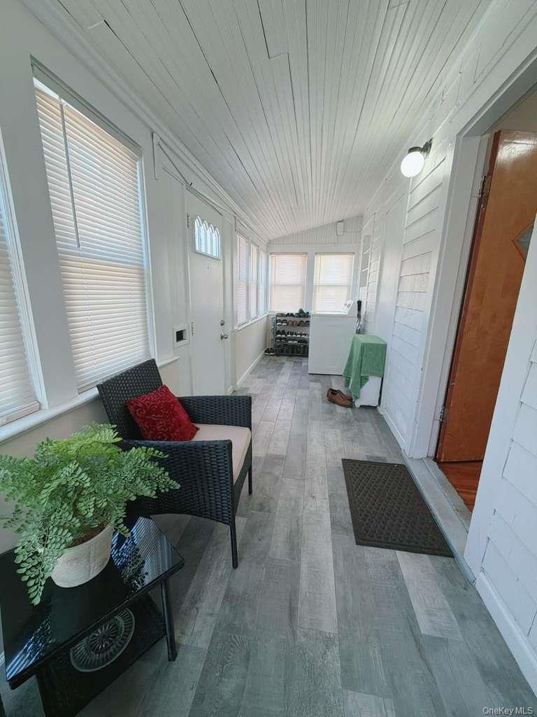Single Family Ely Bronx, NY 10469, MLS-1009470-2