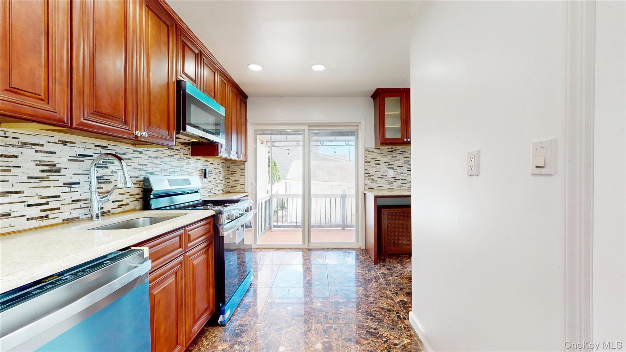 Single Family 116th Avenue Queens, NY 11434, MLS-1009482-10