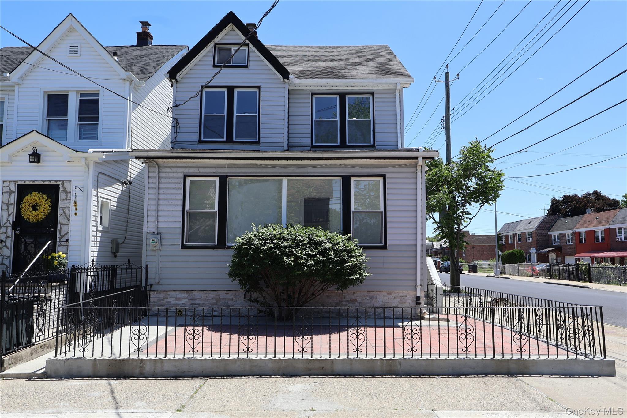 Single Family 116th Avenue Queens, NY 11434, MLS-1009482-2
