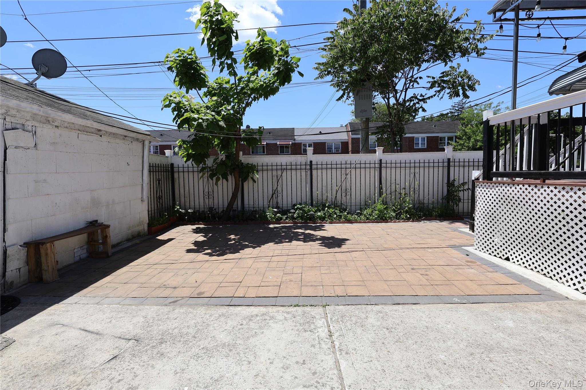 Single Family 116th Avenue Queens, NY 11434, MLS-1009482-25