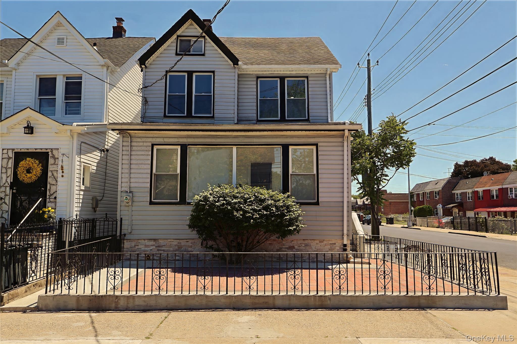 Single Family 116th Avenue  Queens, NY 11434, MLS-1009482-28