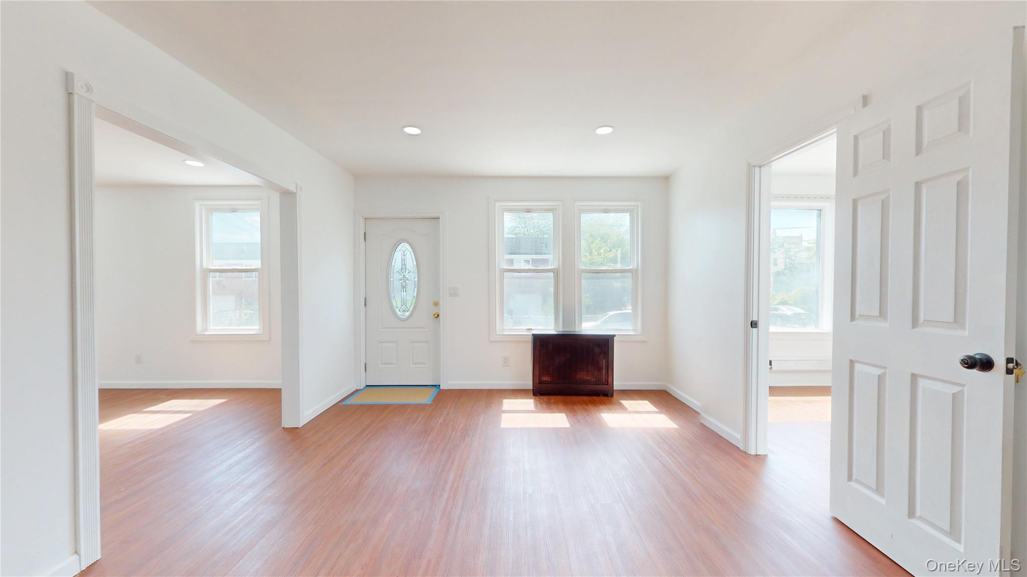 Single Family 116th Avenue Queens, NY 11434, MLS-1009482-3
