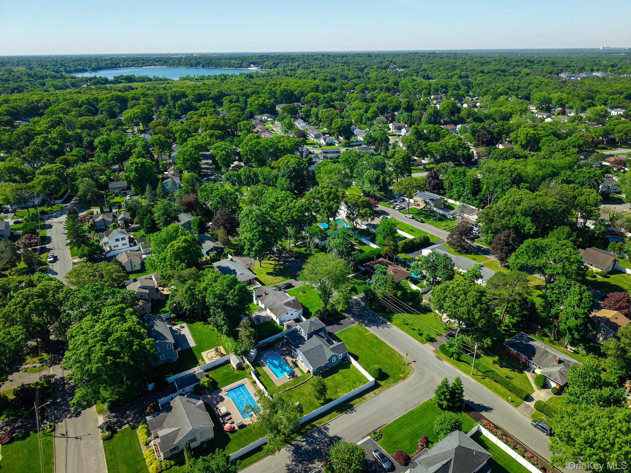 Single Family Lillian Road  Suffolk County, NY 11767, MLS-1009483-42