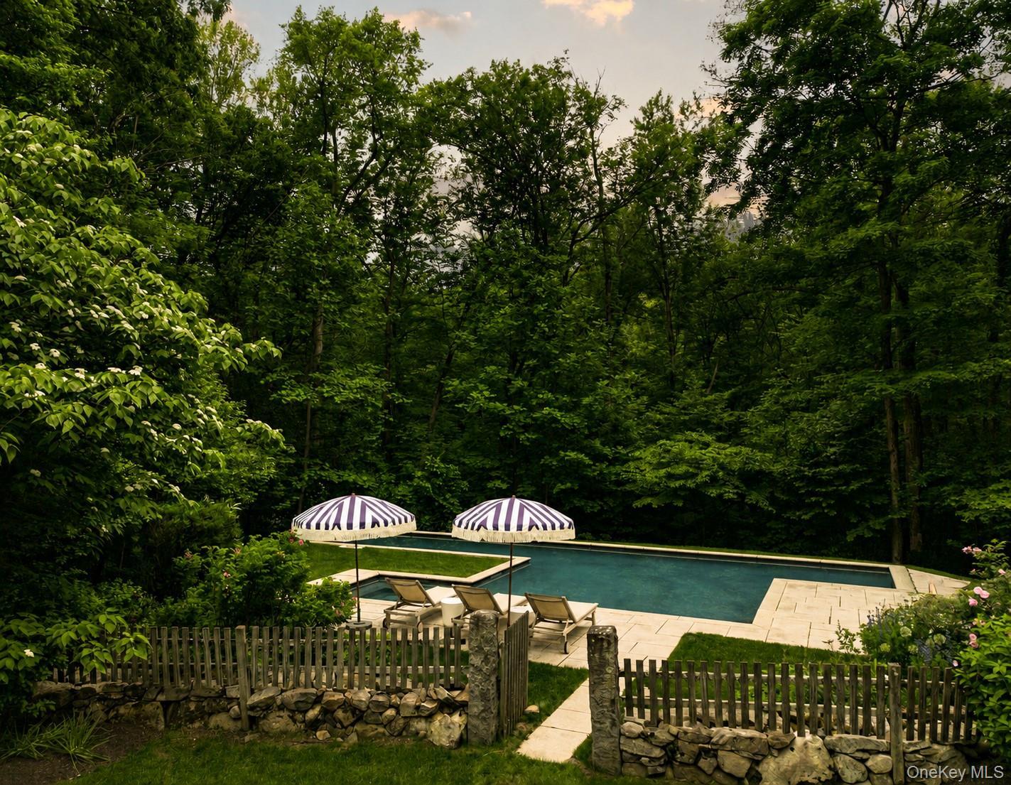Single Family S Mountain Pass Spur  Putnam County, NY 10524, MLS-1009485-3