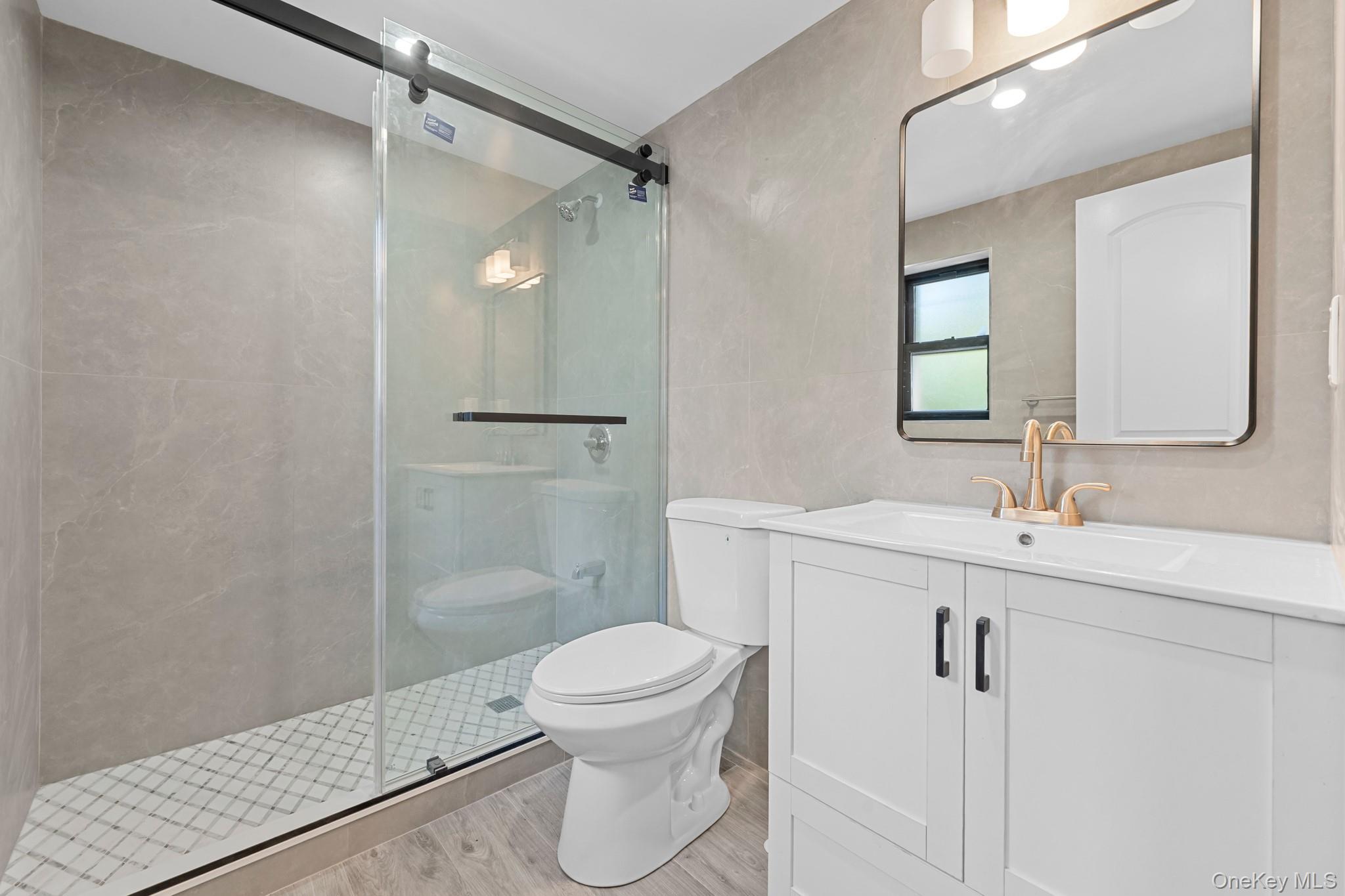 Single Family Linwood  Brooklyn, NY 11208, MLS-1009492-4