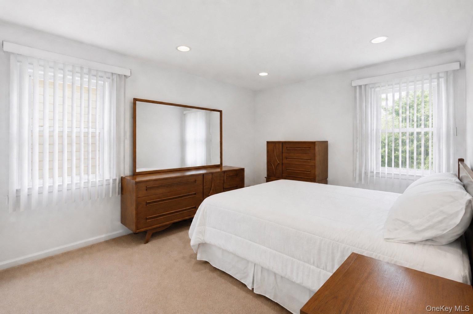 Single Family 91st Queens, NY 11414, MLS-1009495-12