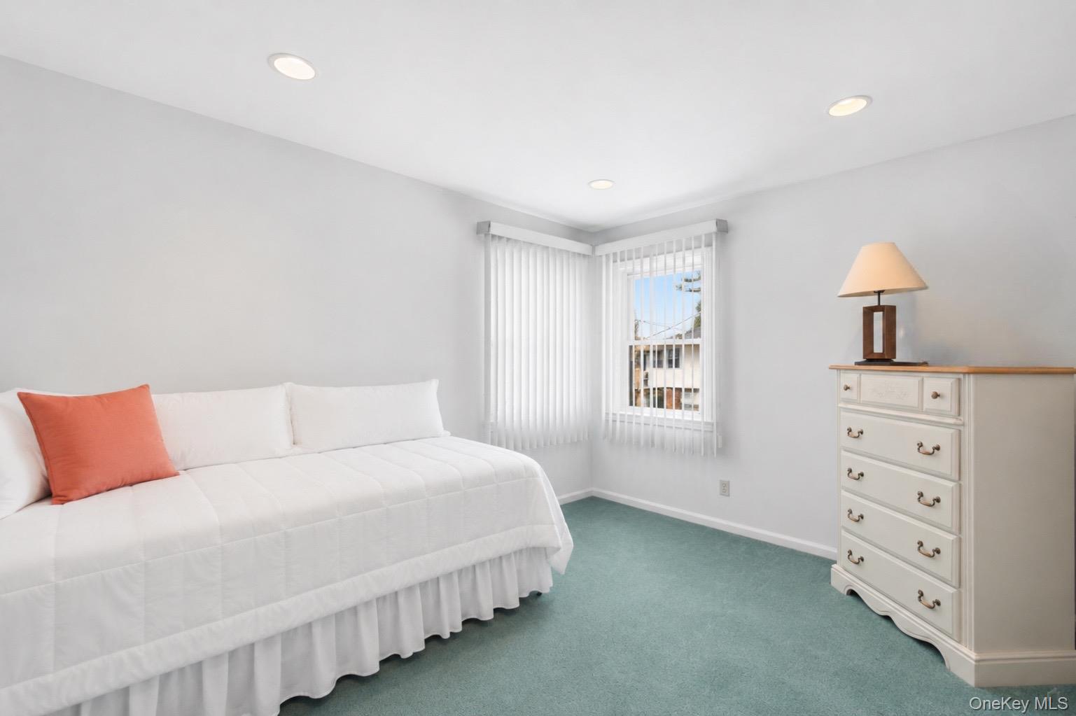 Single Family 91st Queens, NY 11414, MLS-1009495-13