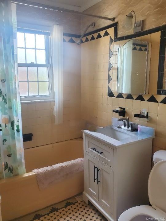 Single Family 84th Queens, NY 11373, MLS-1009496-15