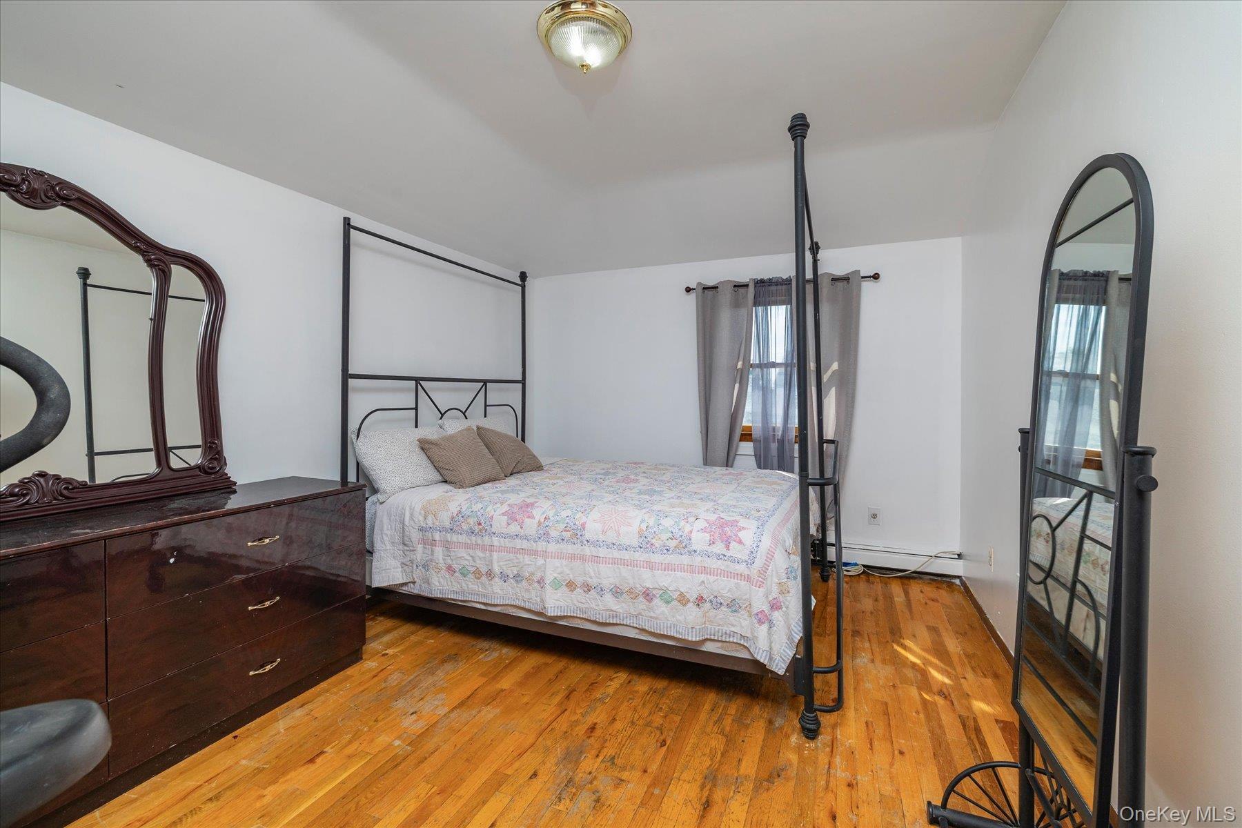Single Family 230th Place Queens, NY 11413, MLS-1009524-13