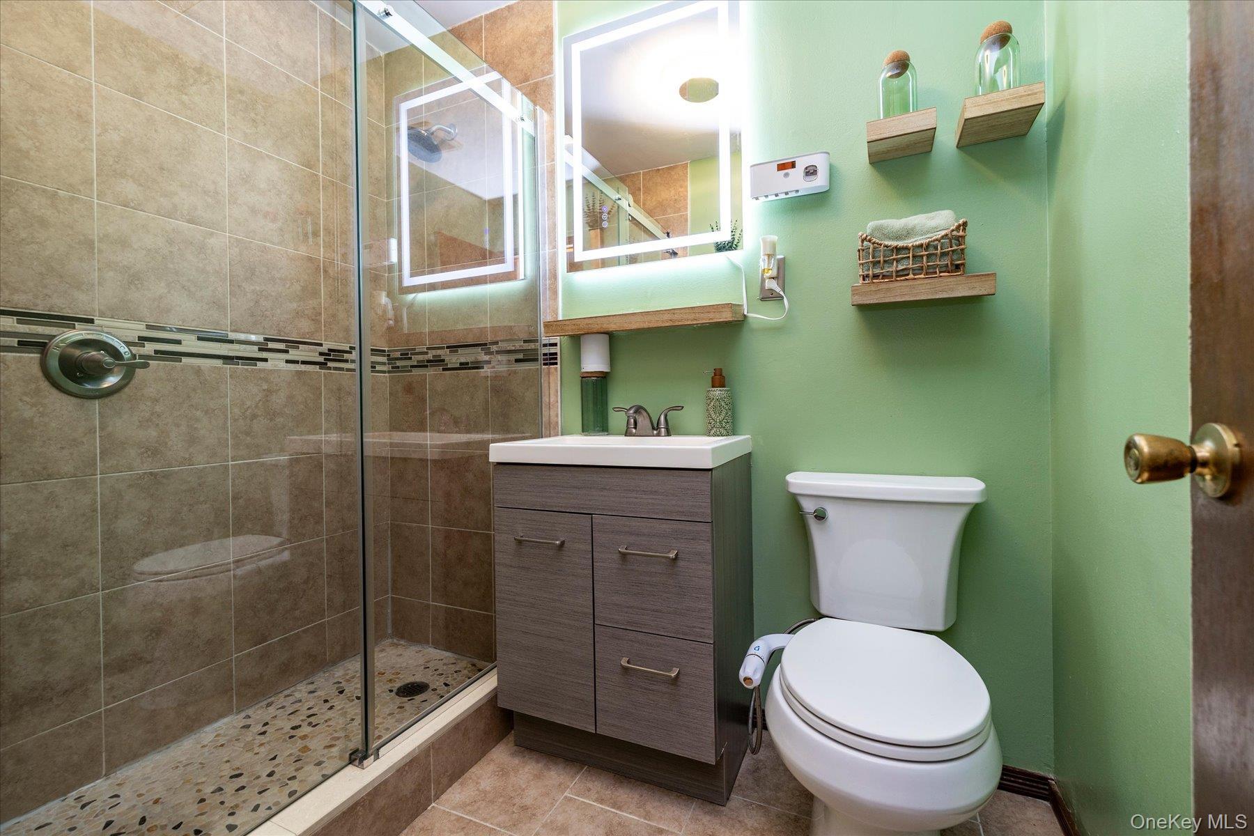 Single Family 230th Place Queens, NY 11413, MLS-1009524-5