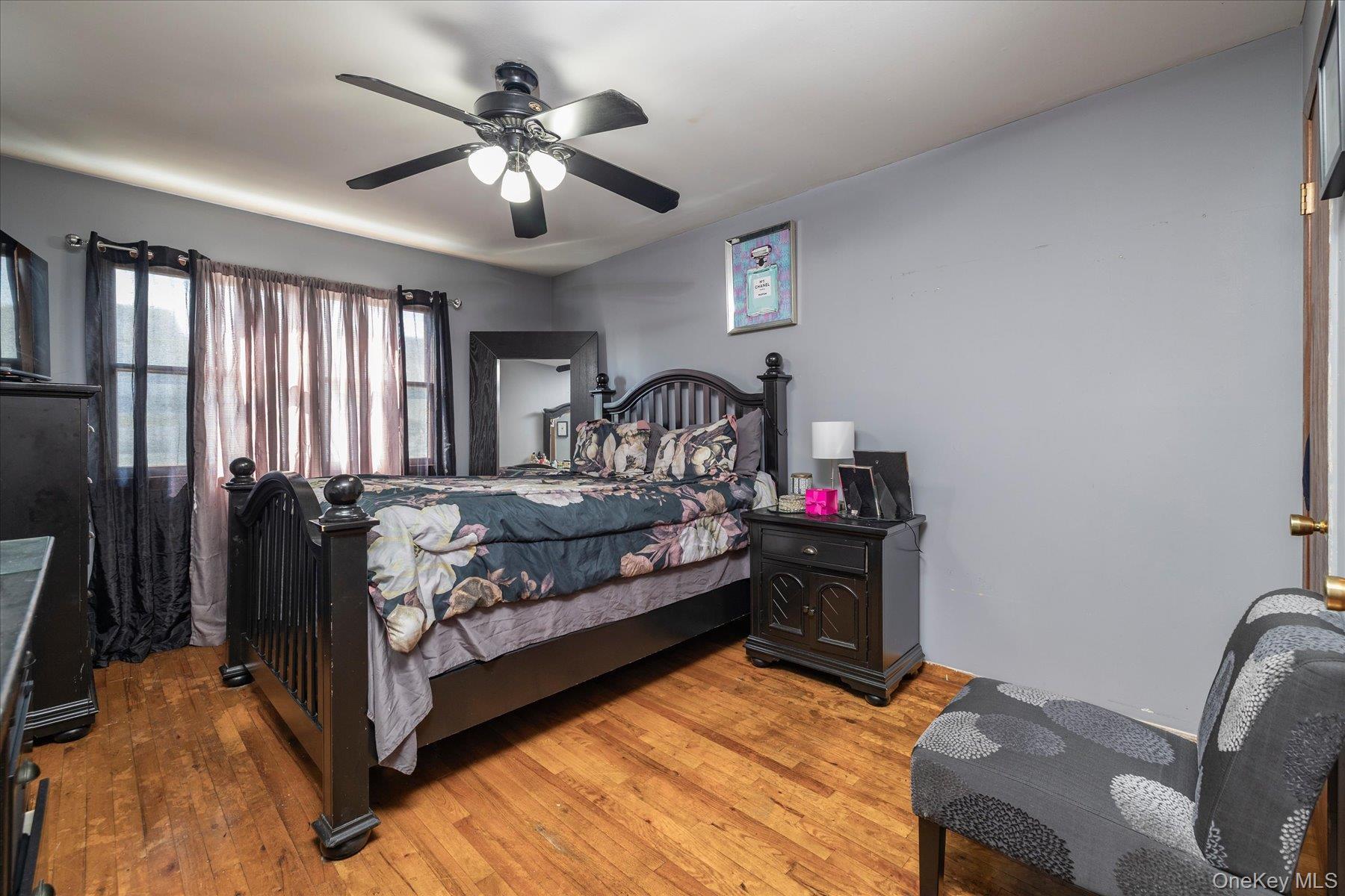Single Family 230th Place Queens, NY 11413, MLS-1009524-7