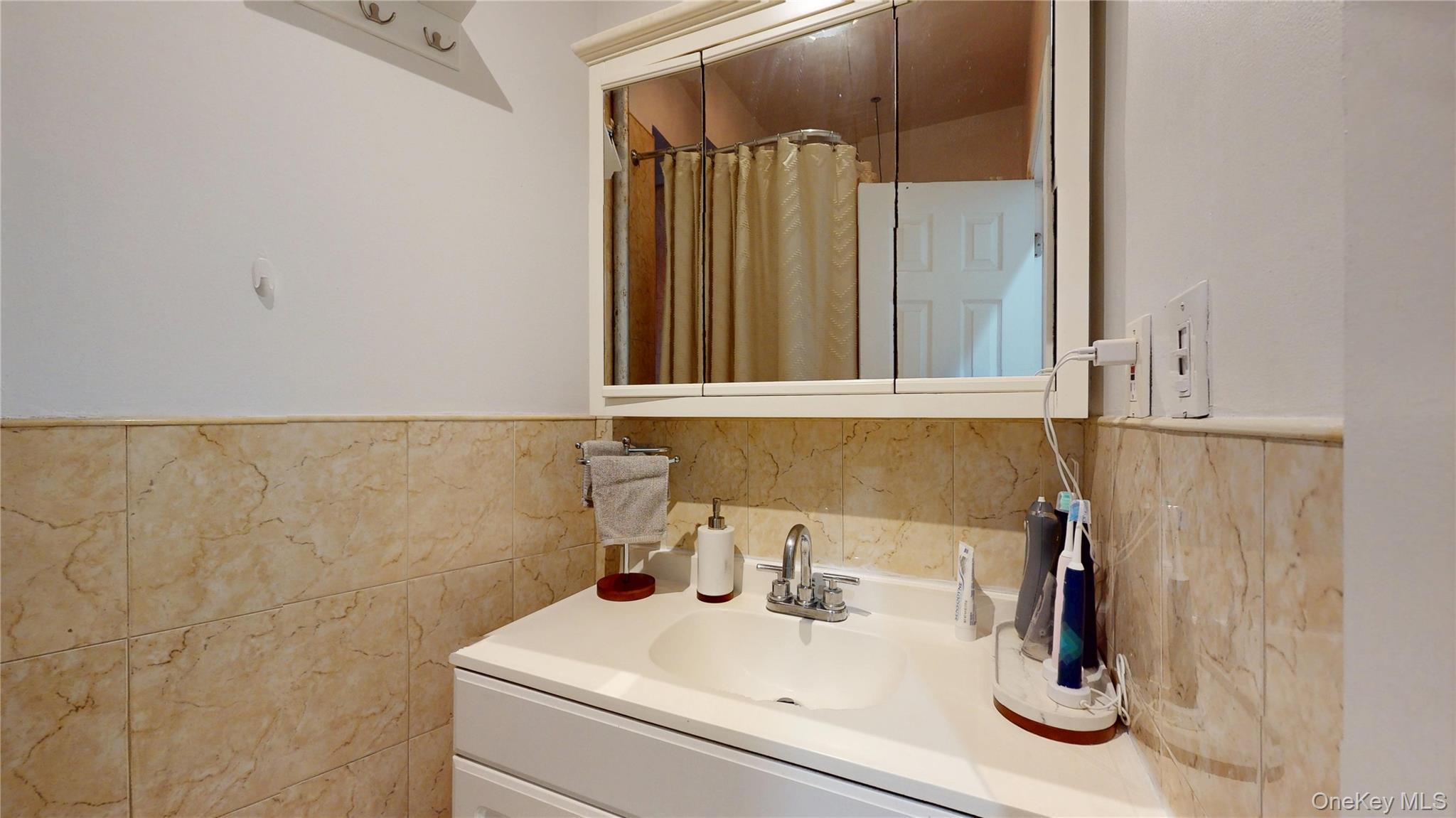 Coop W 152nd Street  Manhattan, NY 10031, MLS-1009528-20