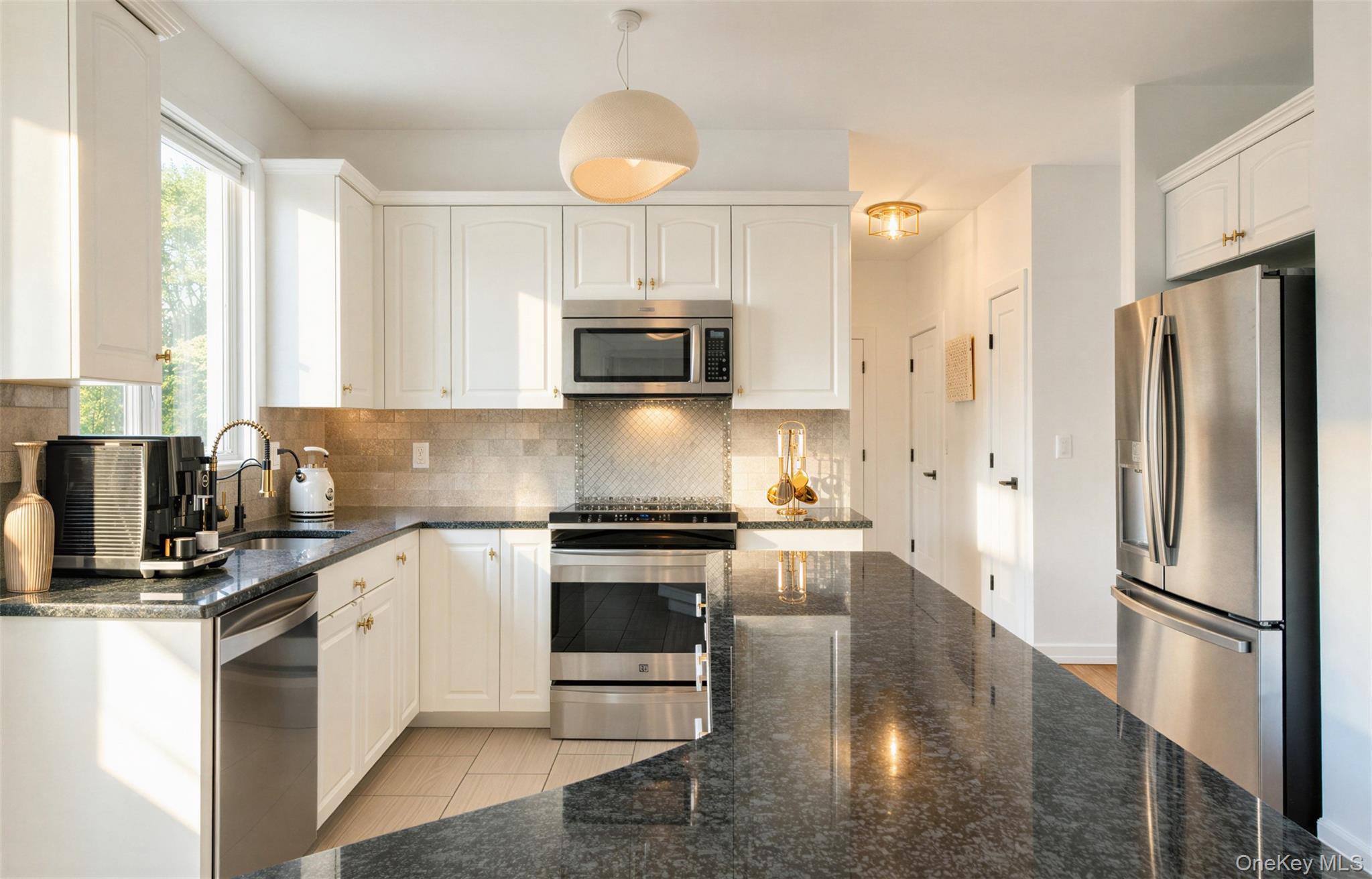Single Family S Country Road Suffolk County, NY 11960, MLS-1009548-14