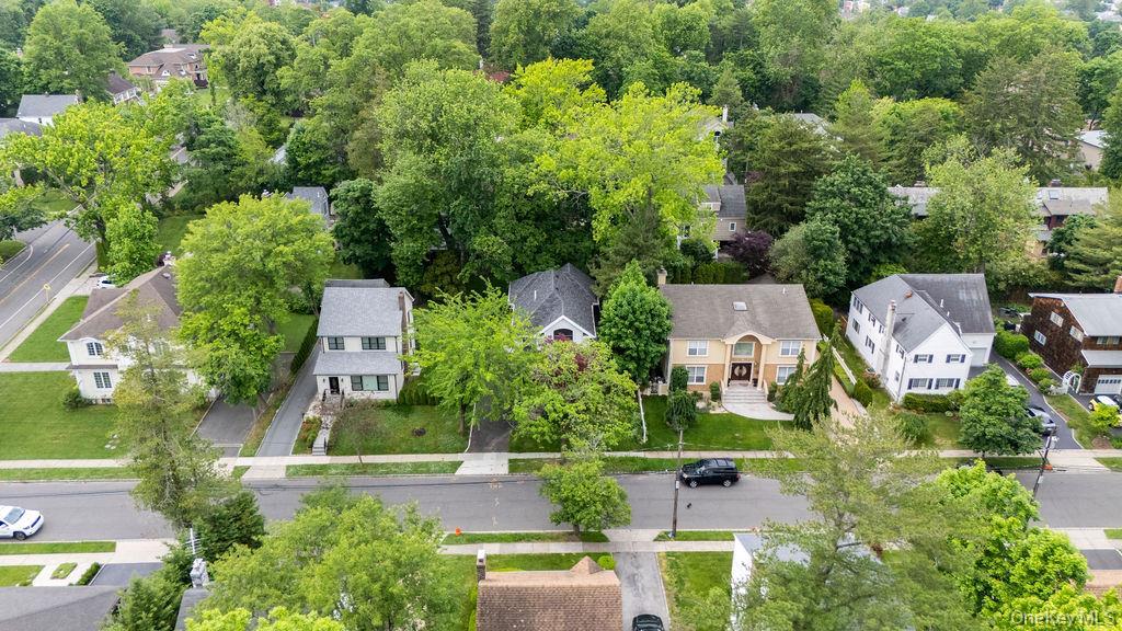 Single Family Burbury Lane Nassau County, NY 11023, MLS-1009555-29