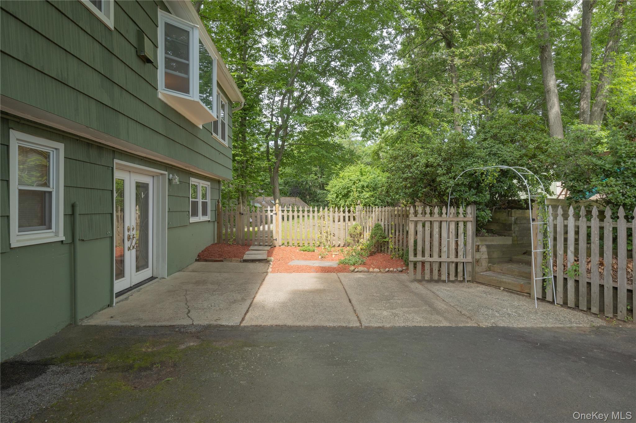 Single Family Guterl Terrace Rockland County, NY 10965, MLS-1009586-30