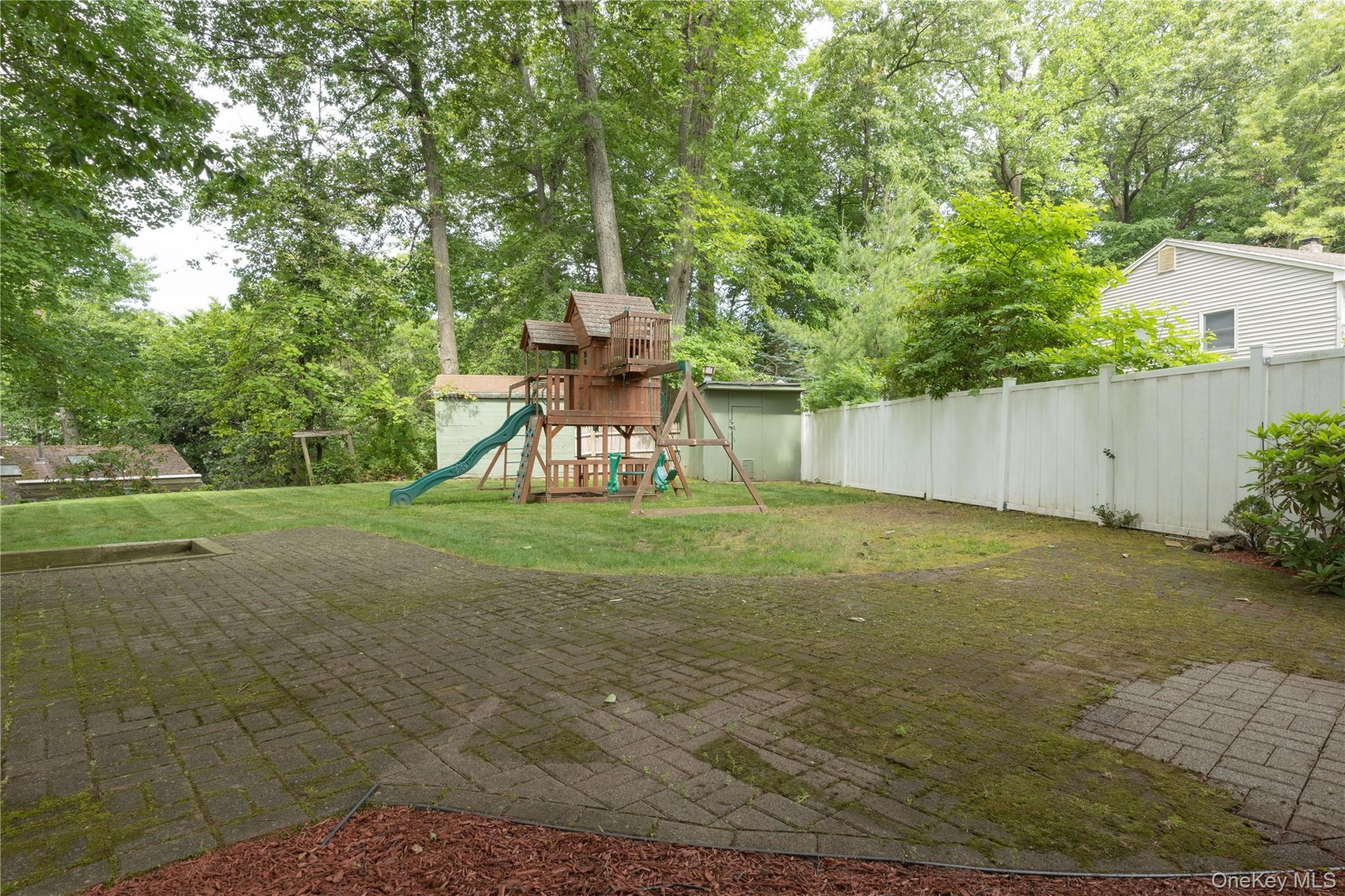 Single Family Guterl Terrace Rockland County, NY 10965, MLS-1009586-32