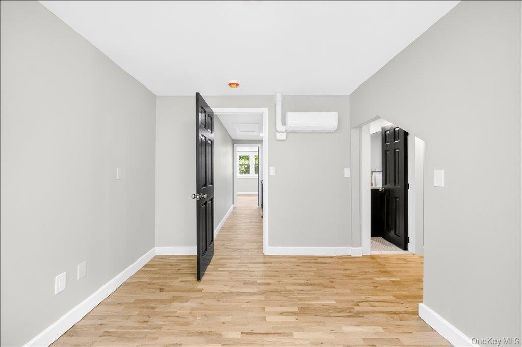 Single Family Shore Drive Orange County, NY 12553, MLS-1009591-23