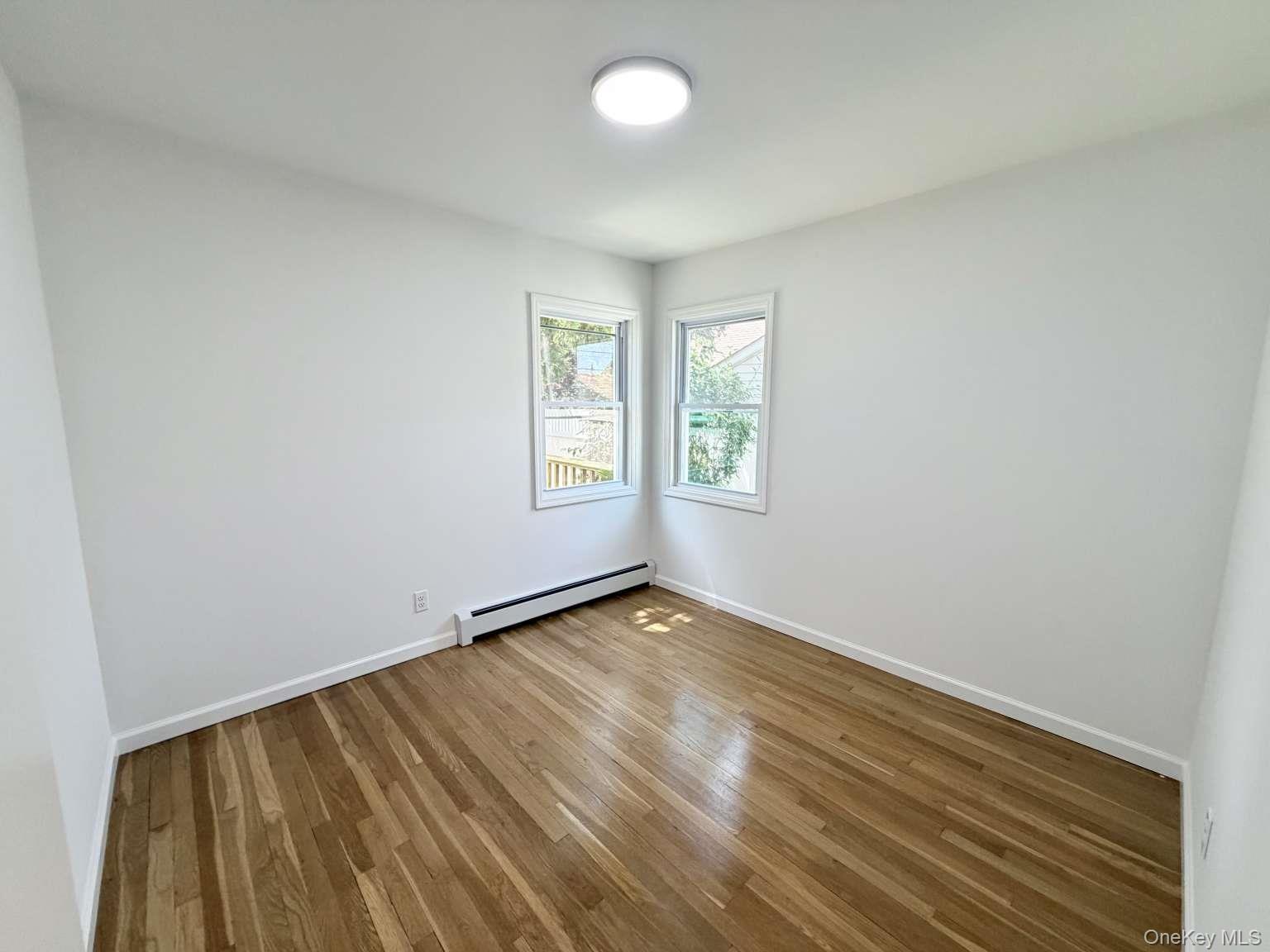 Single Family Barwick Nassau County, NY 11501, MLS-1009665-13