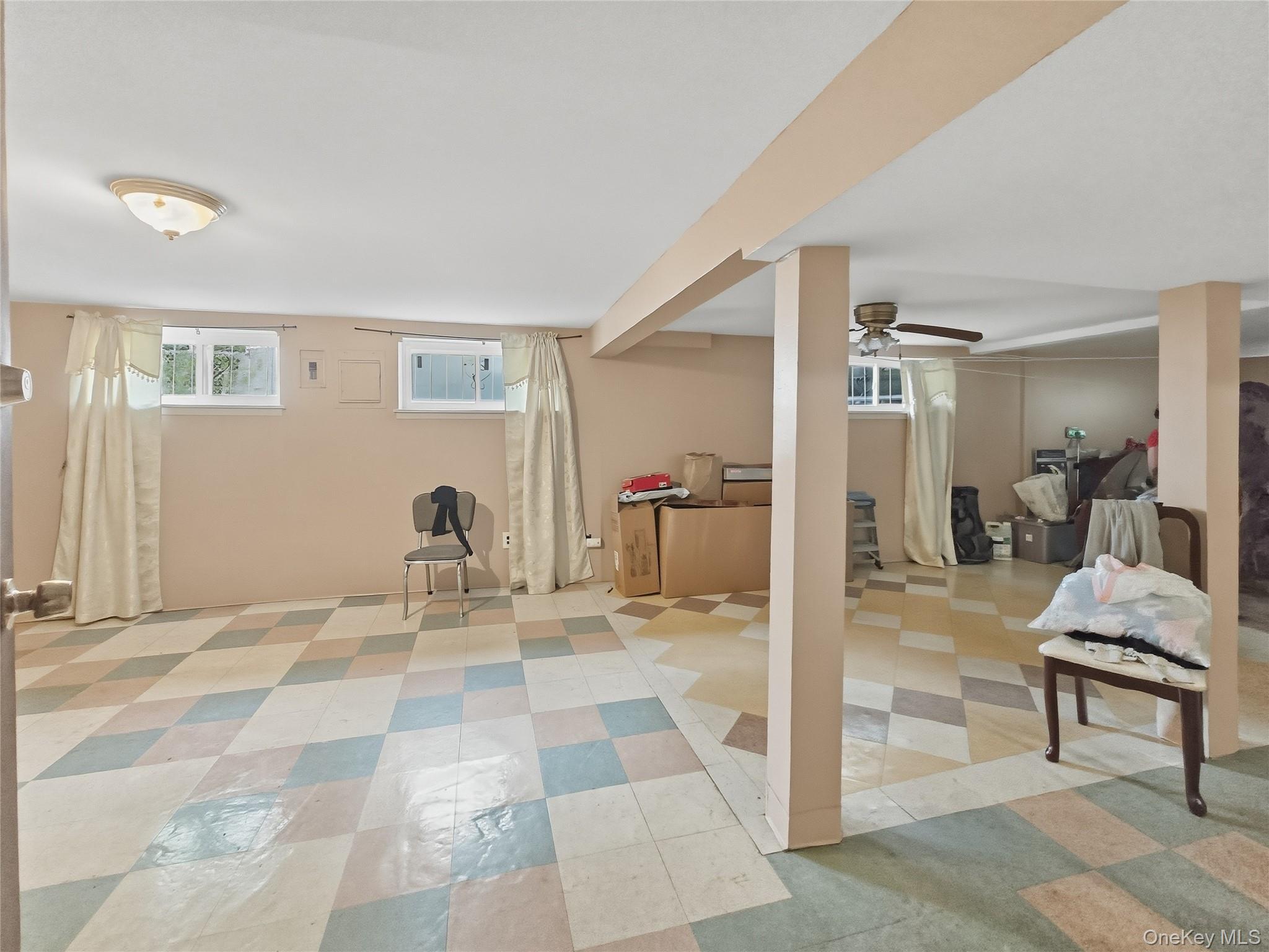 Single Family 181st Street Queens, NY 11413, MLS-1009684-13