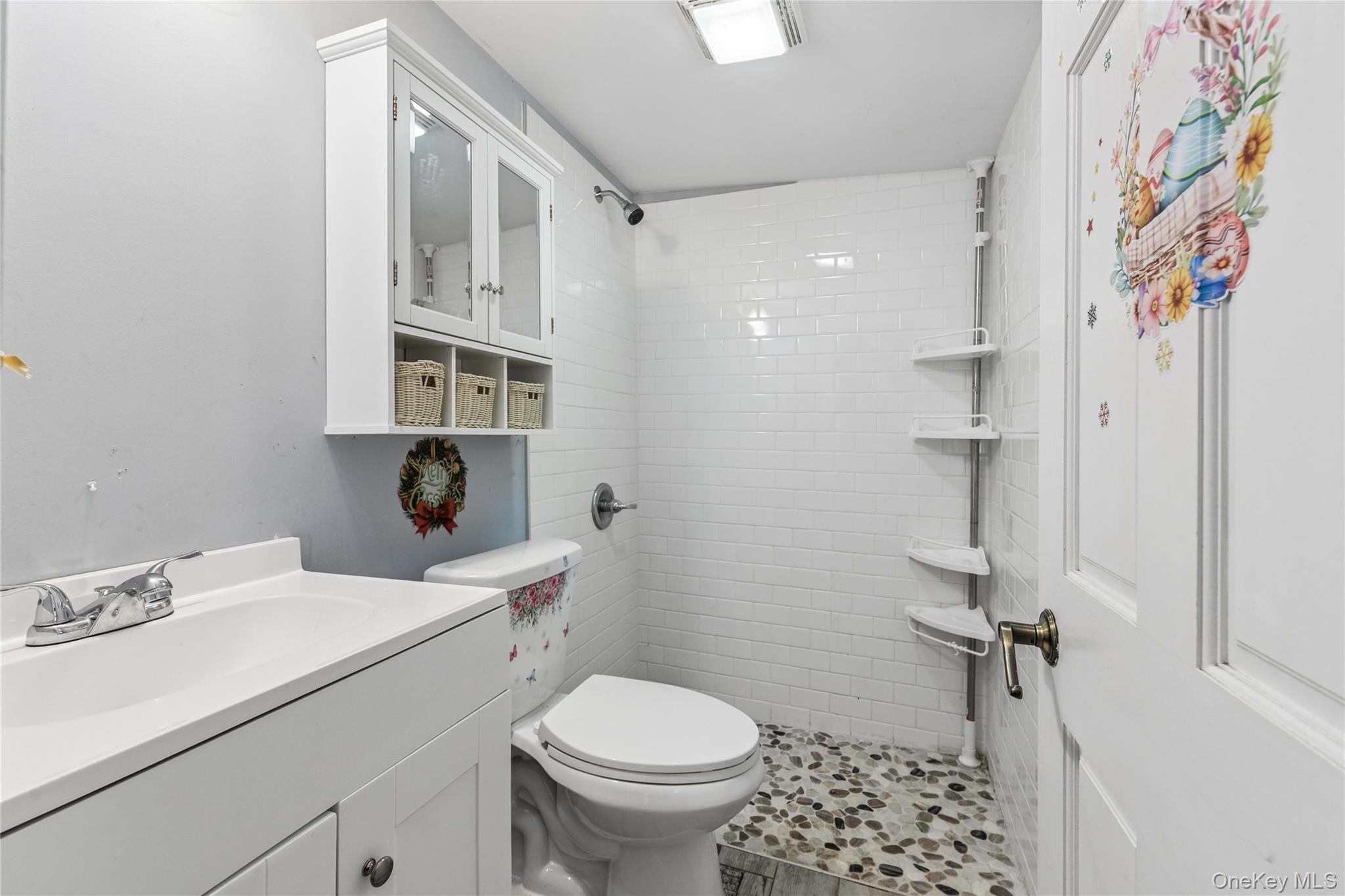 Single Family Flanders Boulevard Suffolk County, NY 11901, MLS-1009779-2