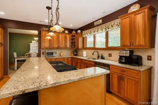 Single Family Christina Way Ulster County, NY 12547, MLS-1009780-6