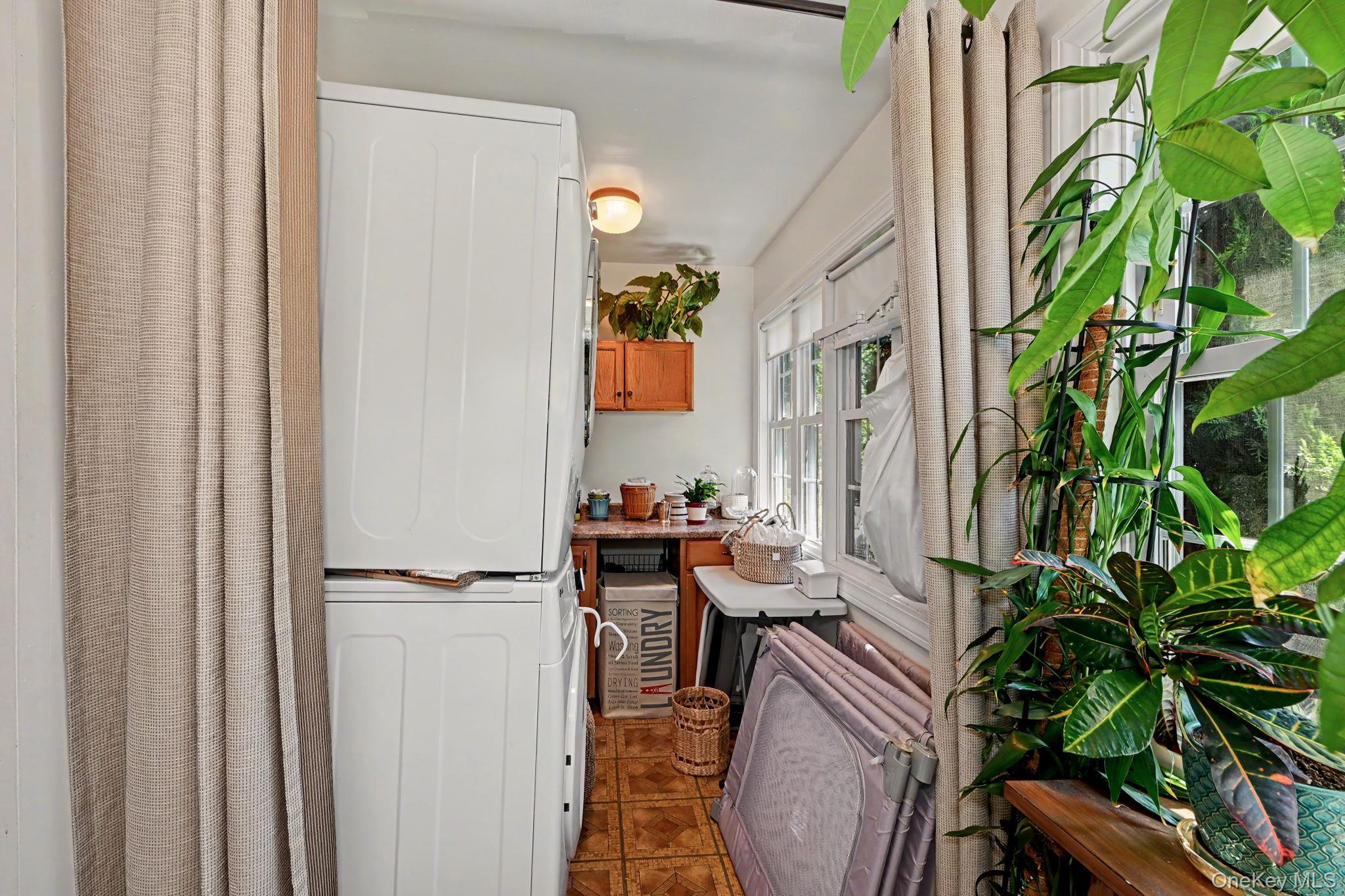 Single Family Leonard Out Of Area, NY 06905, MLS-1009827-19