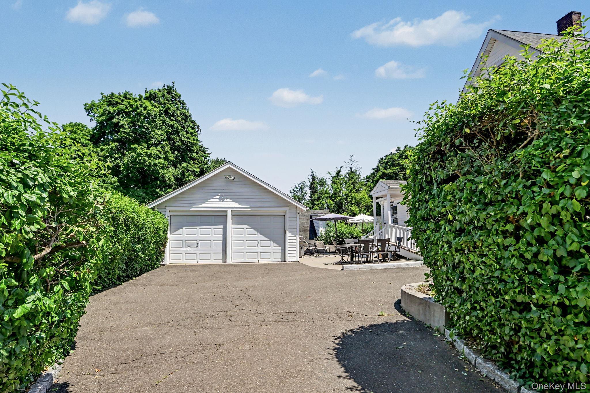 Single Family Leonard Out Of Area, NY 06905, MLS-1009827-2