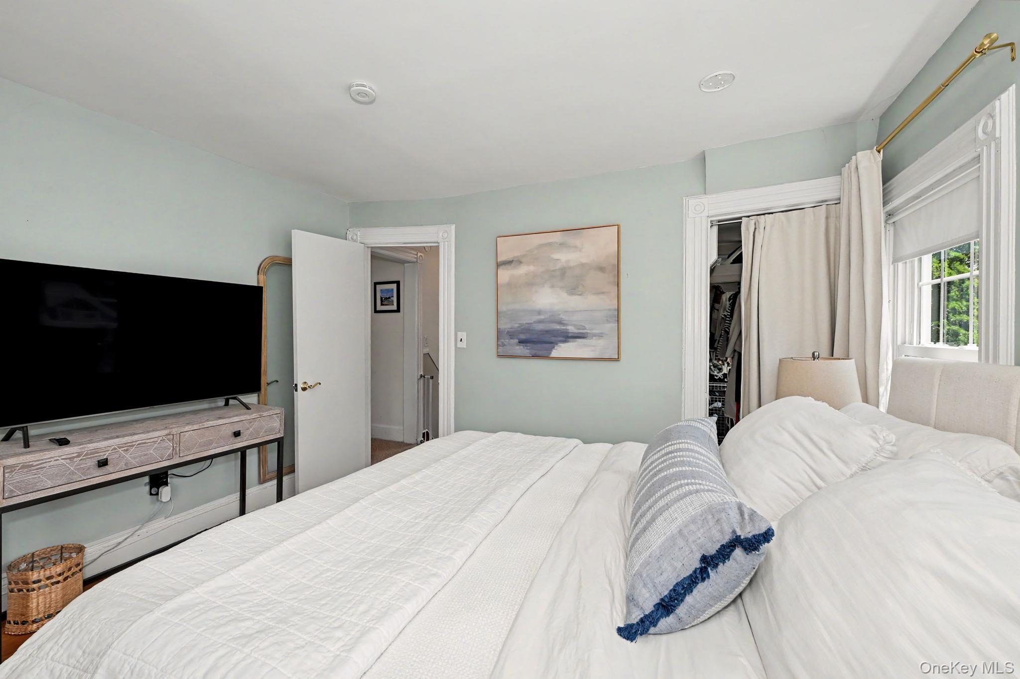 Single Family Leonard Out Of Area, NY 06905, MLS-1009827-23
