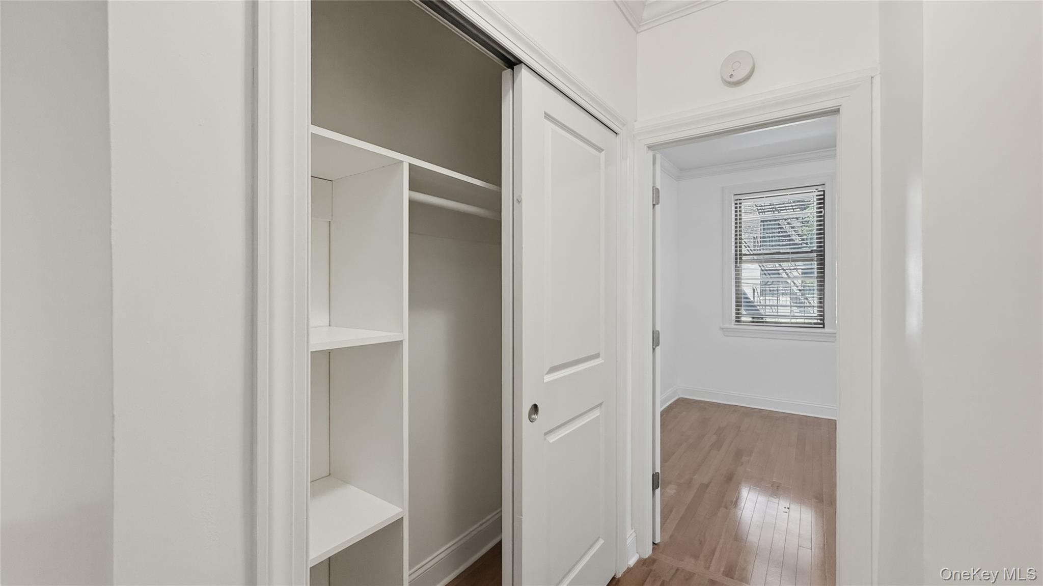 Coop Broadway  Manhattan, NY 10040, MLS-1009833-12