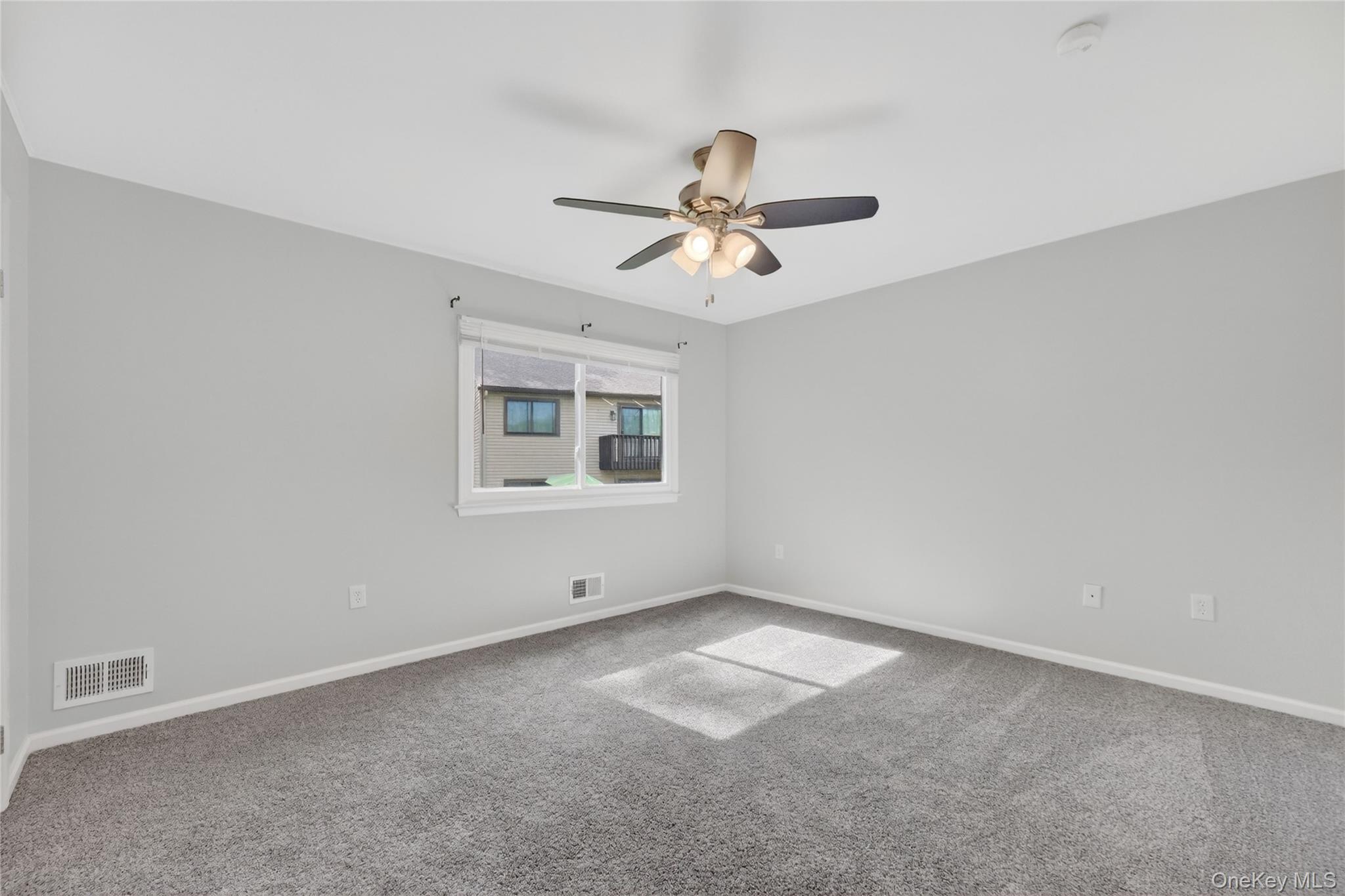 Single Family Squires Gate Dutchess County, NY 12603, MLS-1009843-18