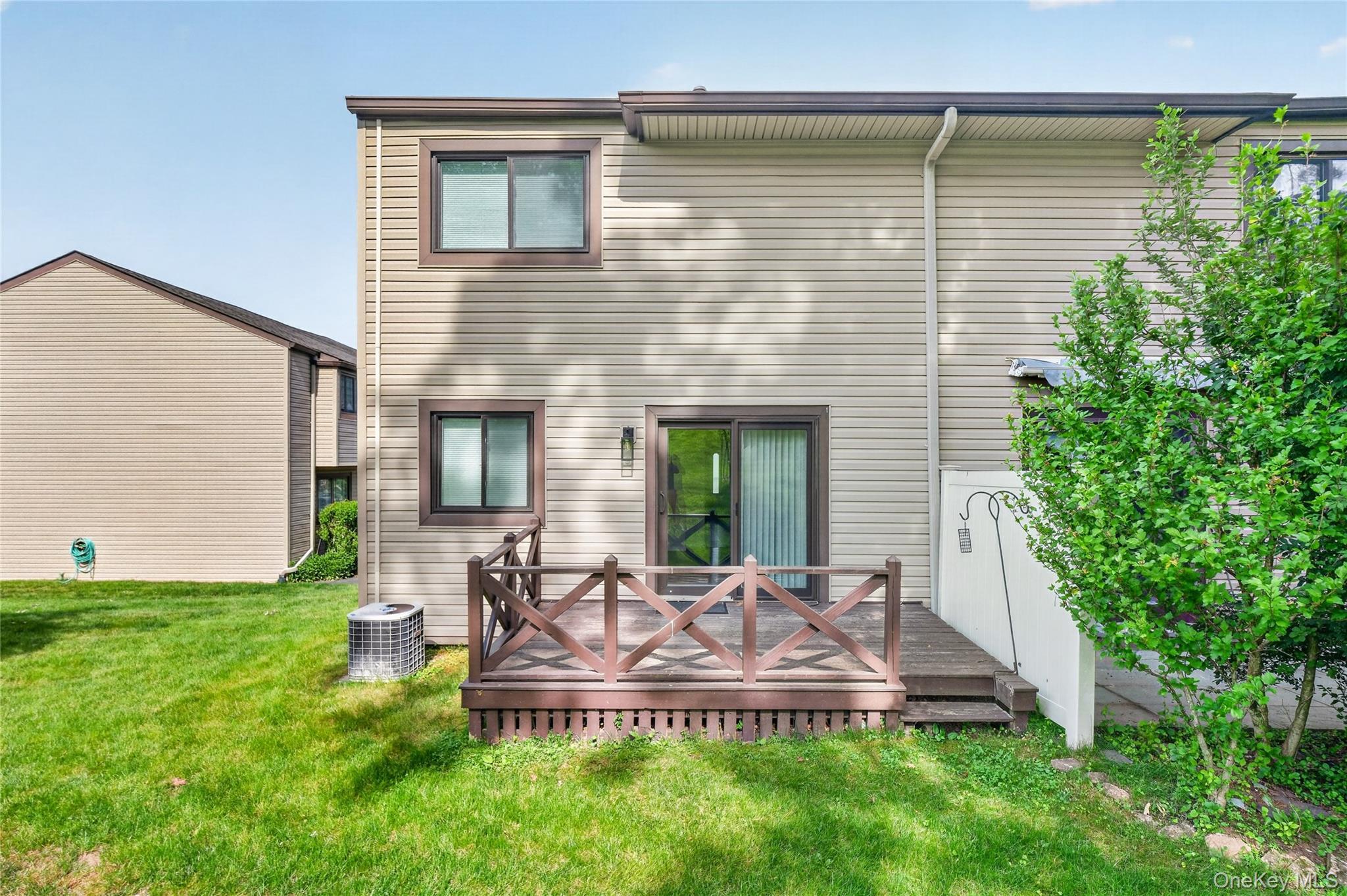 Single Family Squires Gate Dutchess County, NY 12603, MLS-1009843-32