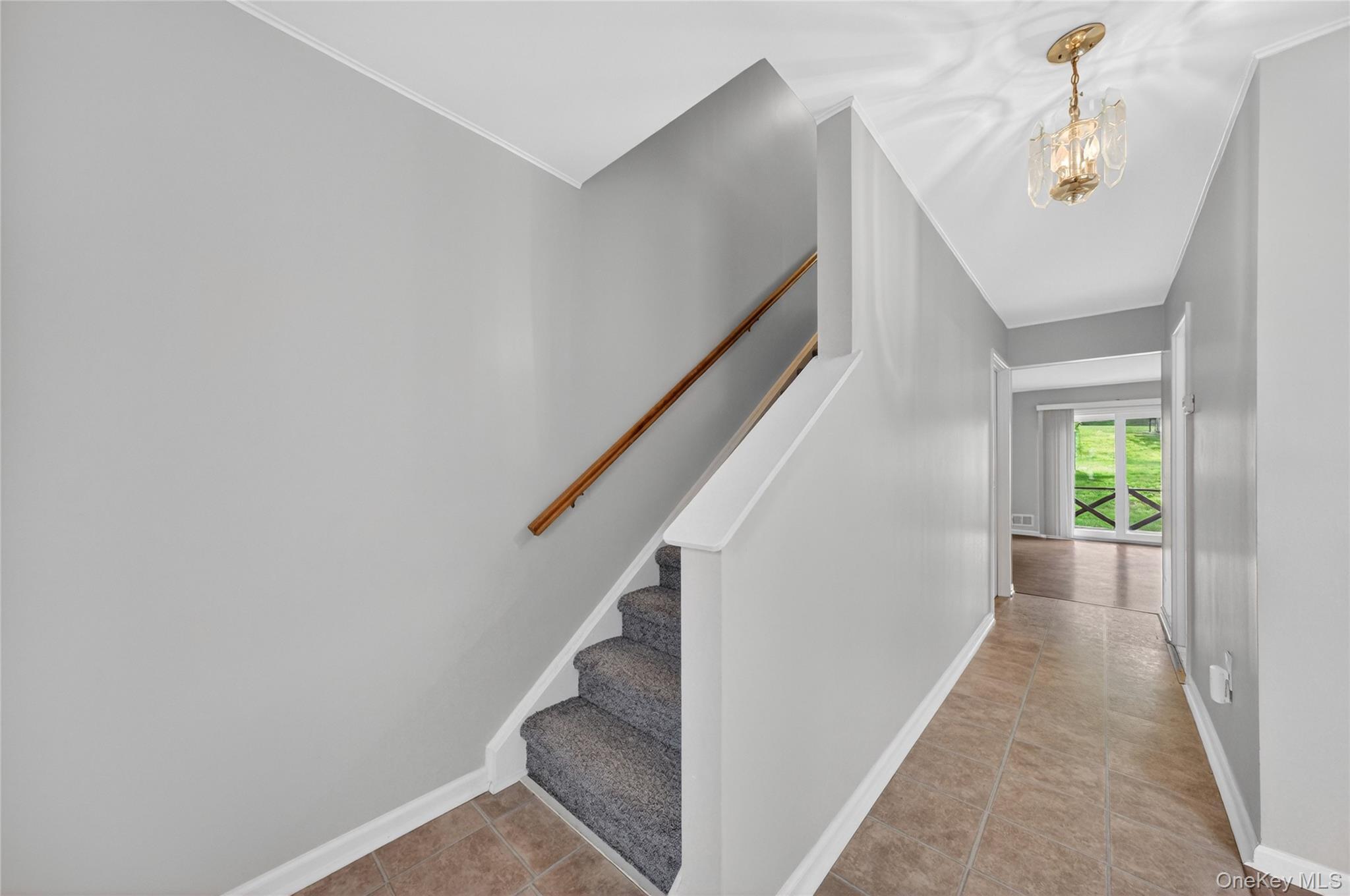 Single Family Squires Gate Dutchess County, NY 12603, MLS-1009843-4