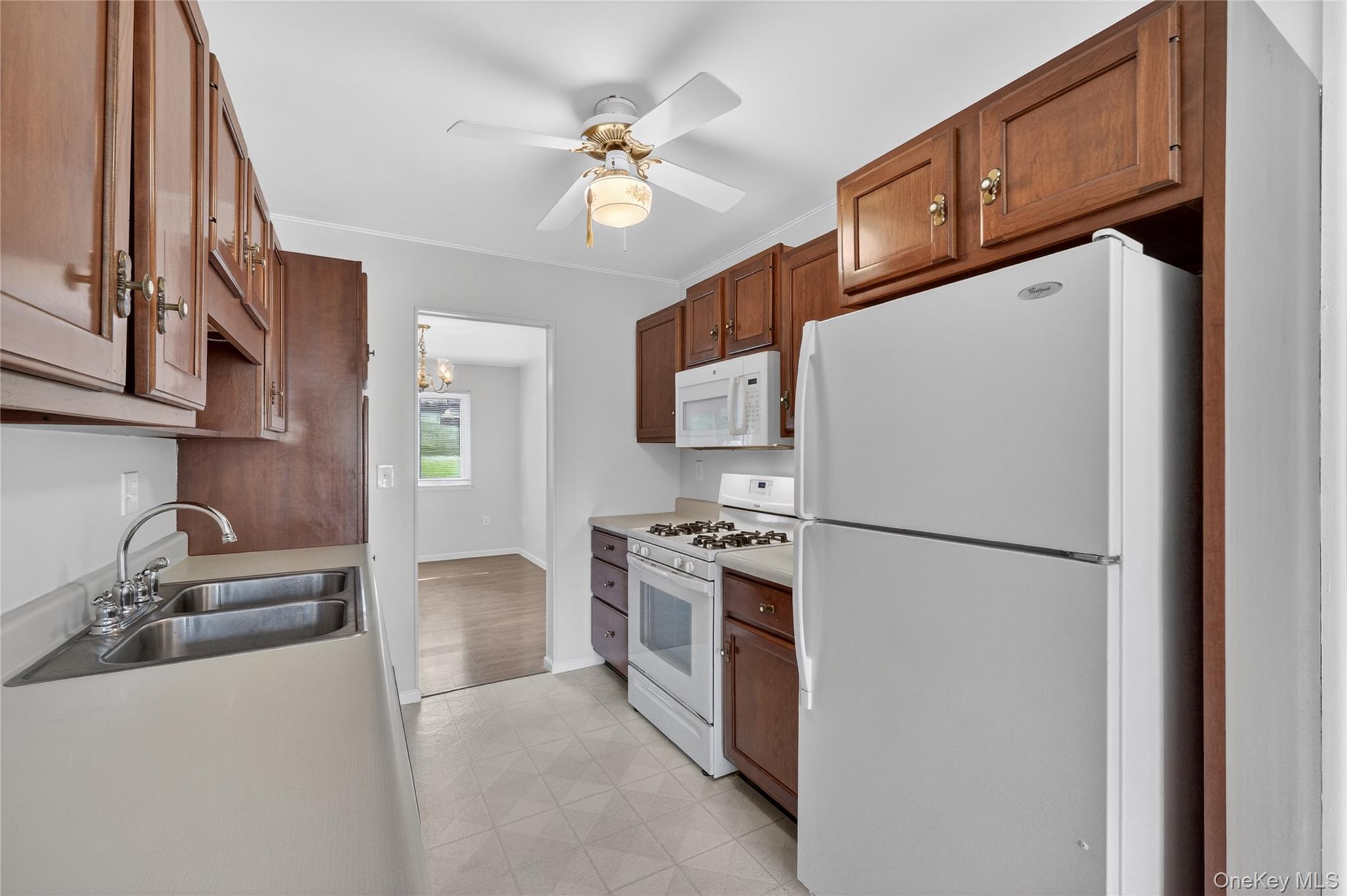 Single Family Squires Gate Dutchess County, NY 12603, MLS-1009843-8