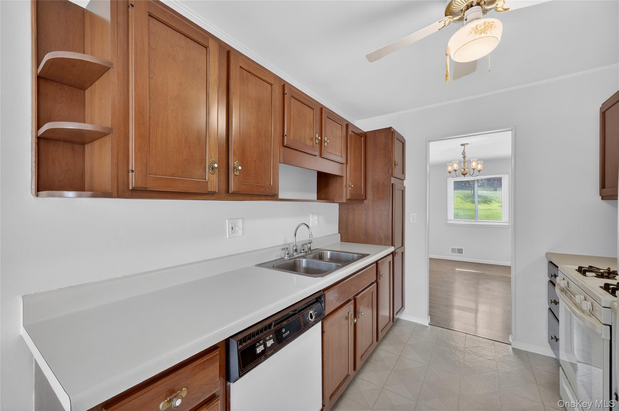Single Family Squires Gate Dutchess County, NY 12603, MLS-1009843-9