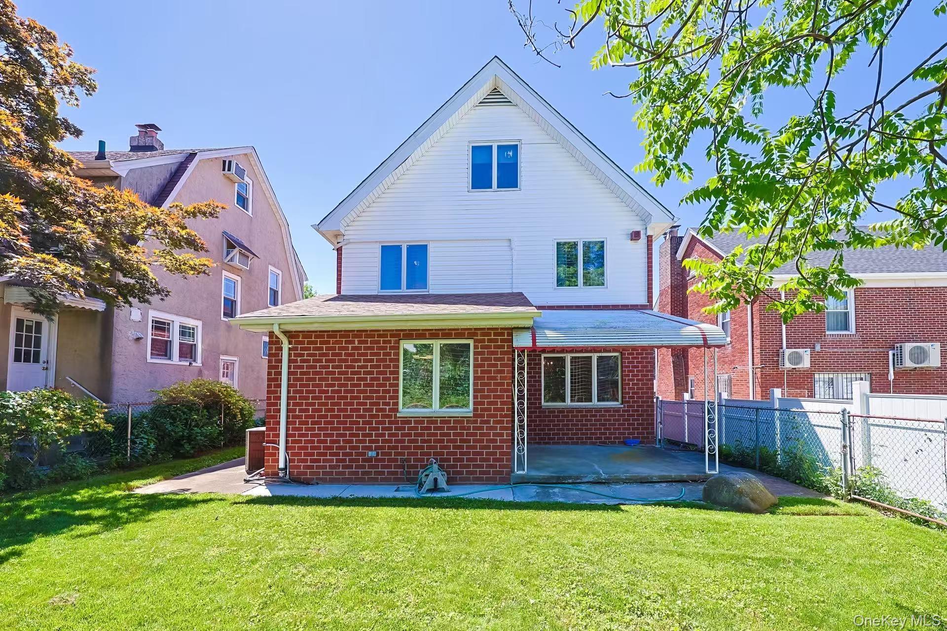 Single Family 149th Place Queens, NY 11354, MLS-1009860-2