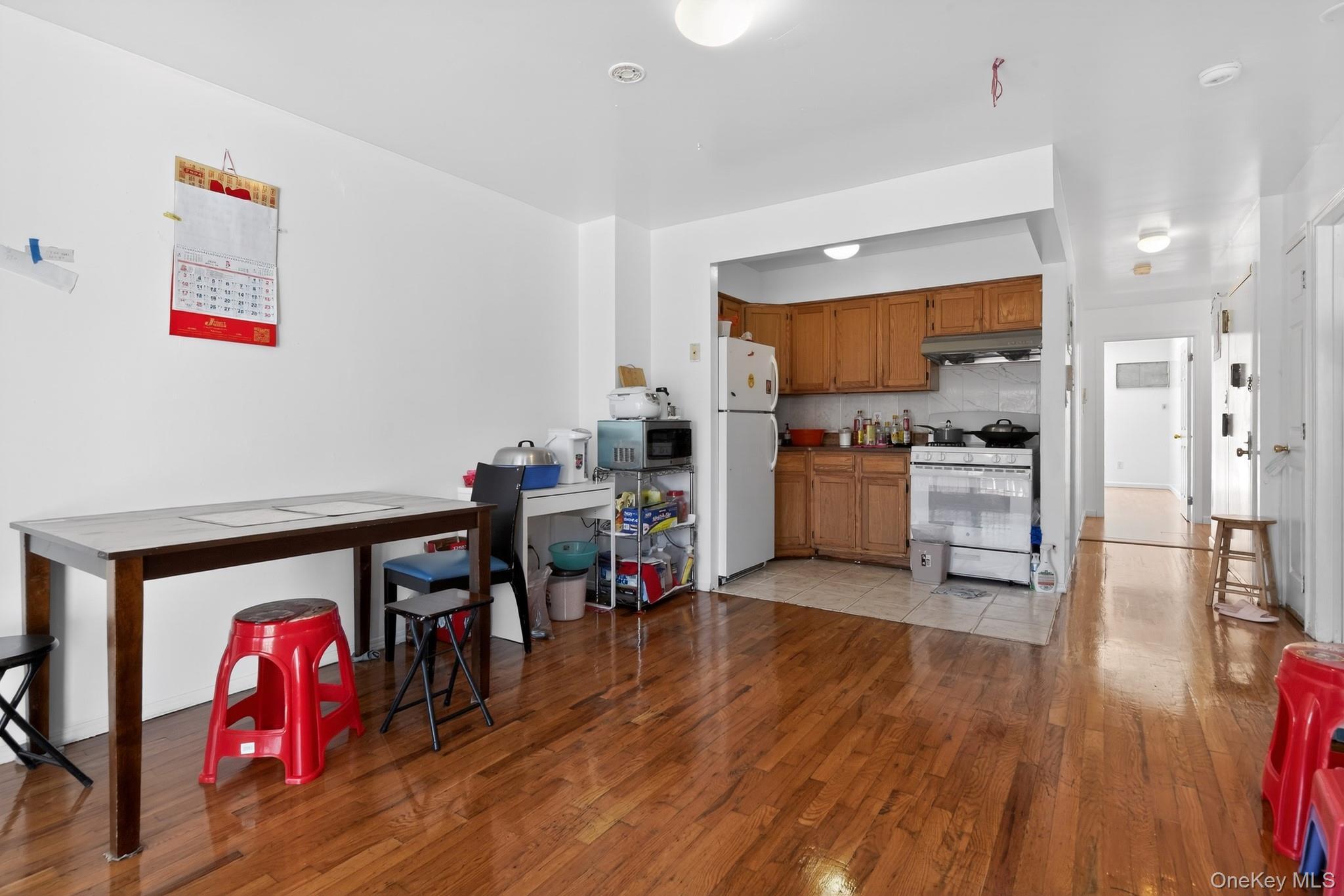 Single Family 35th Avenue  Queens, NY 11368, MLS-1009890-4