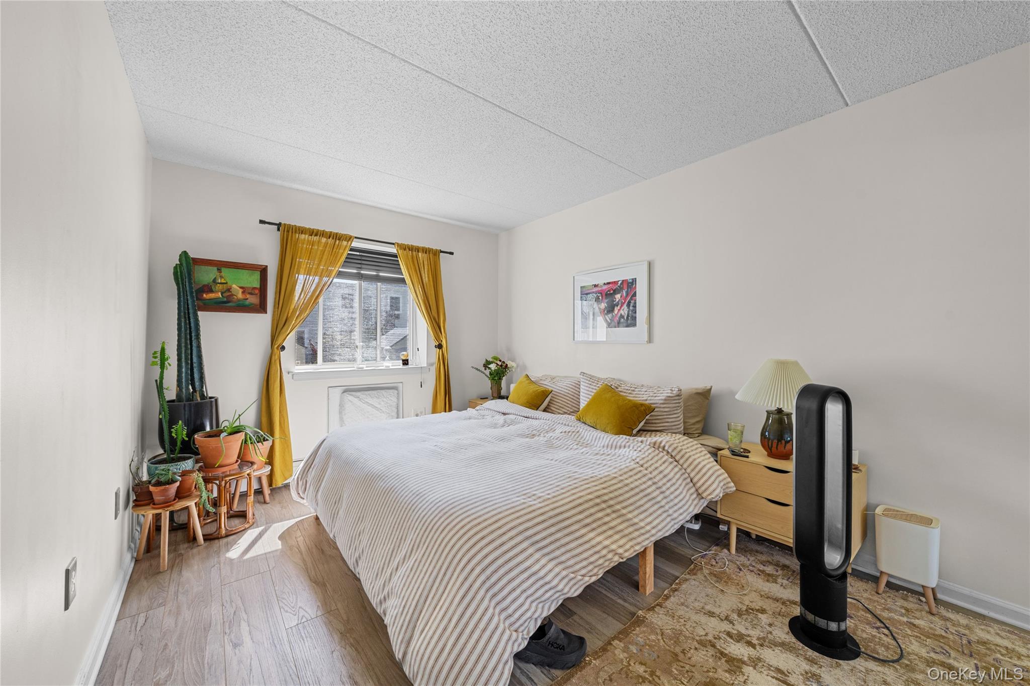 Single Family Beach 62nd Street Queens, NY 11692, MLS-1009898-11