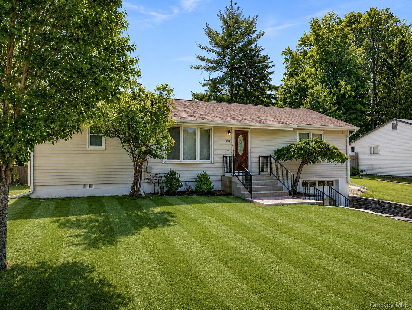 Single Family Wawayanda Avenue Orange County, NY 10940, MLS-1009905-2
