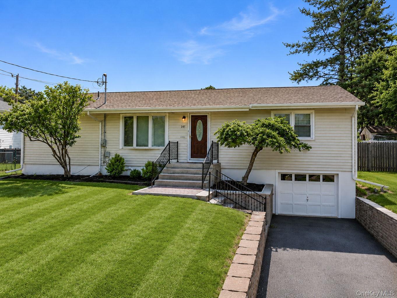 Single Family Wawayanda Avenue Orange County, NY 10940, MLS-1009905-3