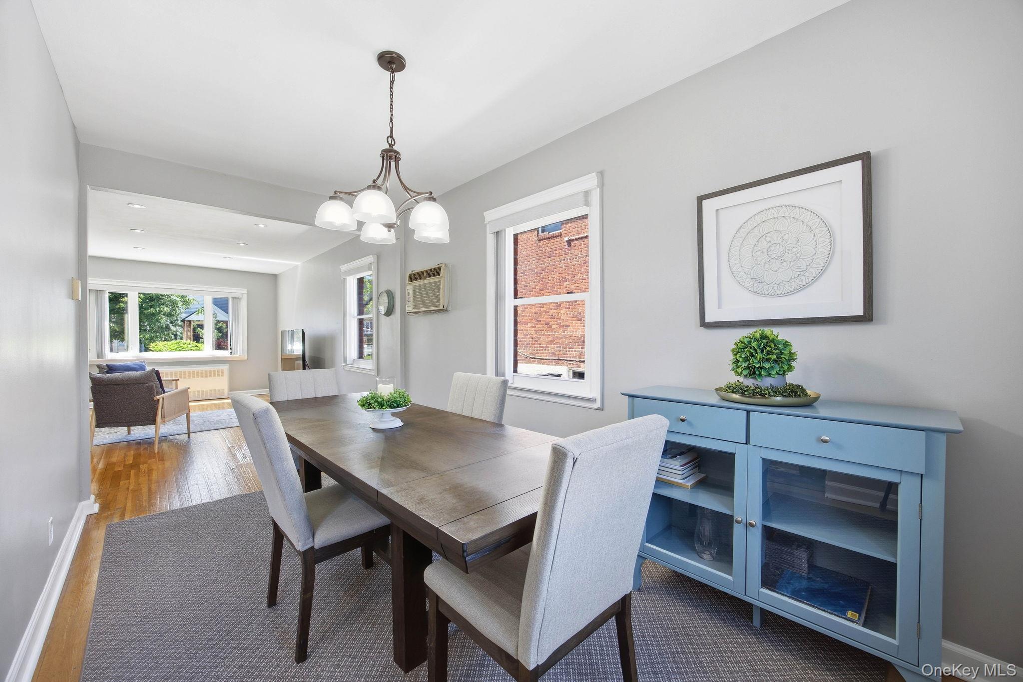 Single Family 48th Queens, NY 11364, MLS-1009915-8