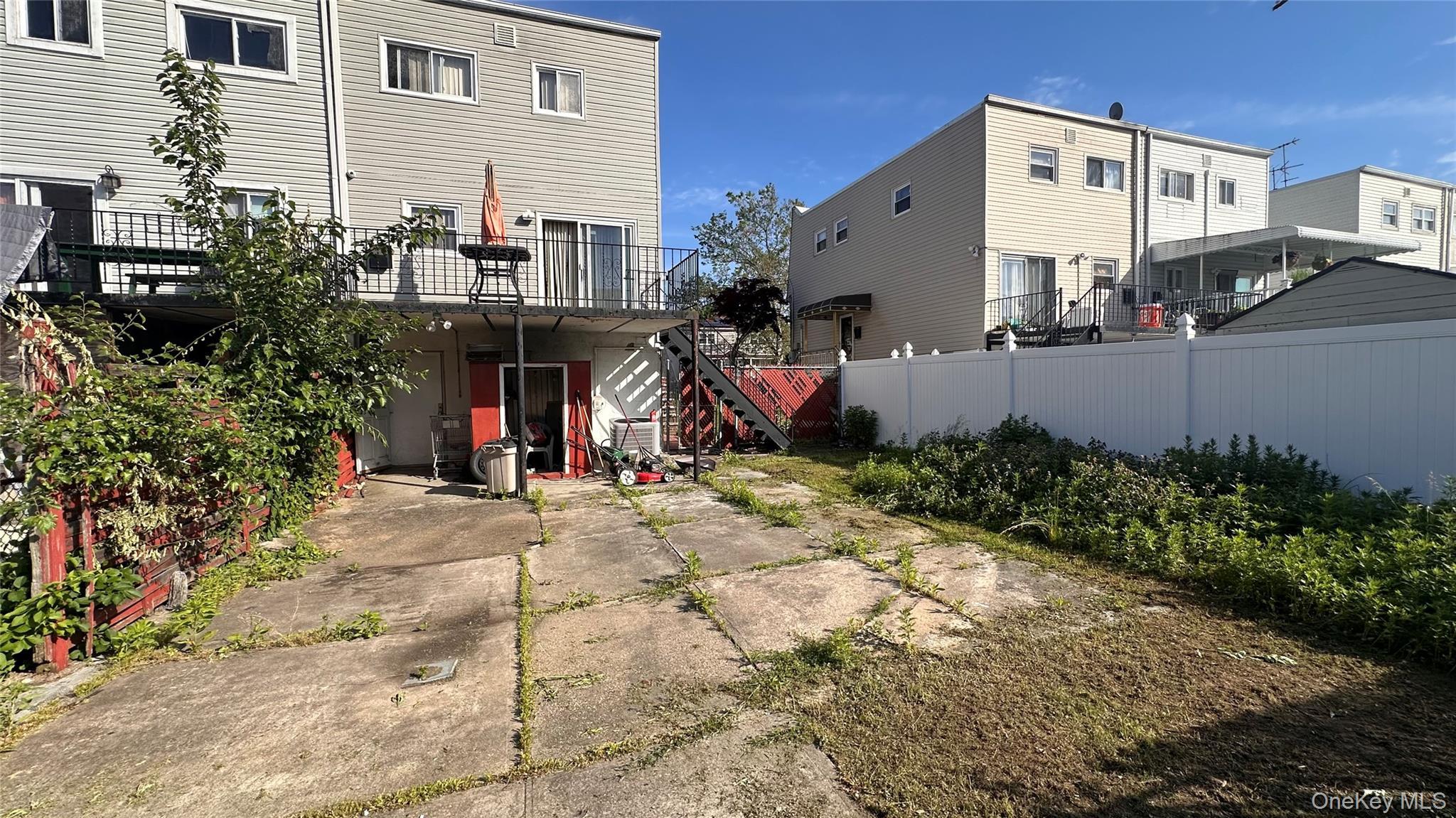Single Family Avenue L Brooklyn, NY 11236, MLS-1009946-4